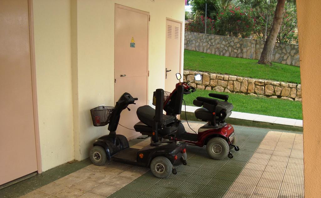 Apartamentos Las Carabelas Benidorm Luaran gambar