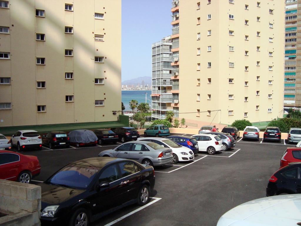 Apartamentos Las Carabelas Benidorm Luaran gambar
